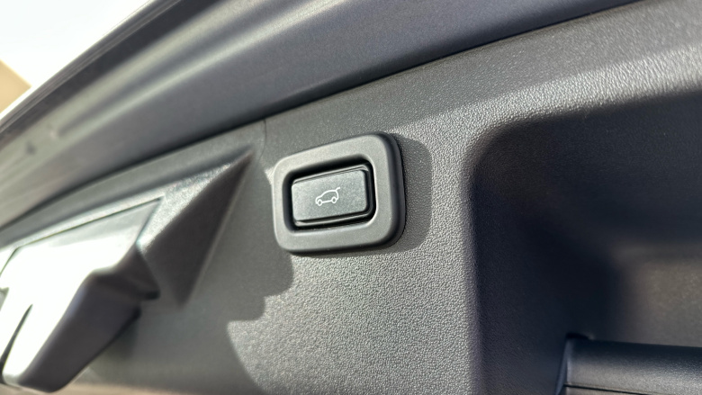 Land Rover Discovery Sport 2.0 D200 HSE 5dr Auto Diesel Station Wagon